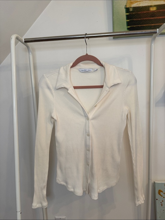 Calvin Klein Tops - Calvin Klein Slim Fit Ivory Ribbed Button-Front Shirt size M